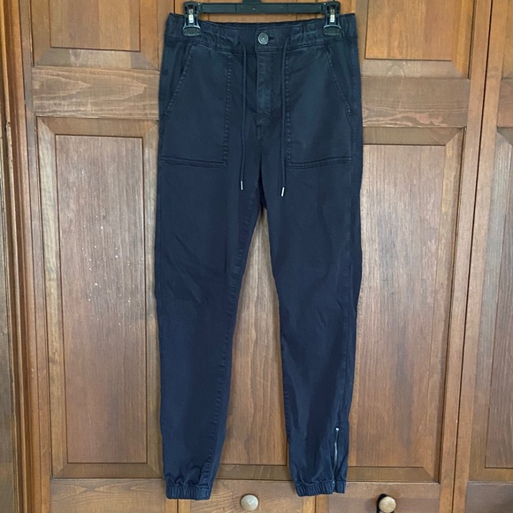 American Eagle Outfitters Women's Black Skinny Jeans - Picture 2 of 16